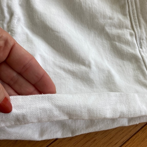 EUC American Eagle white denim distressed shorts - Picture 6 of 13